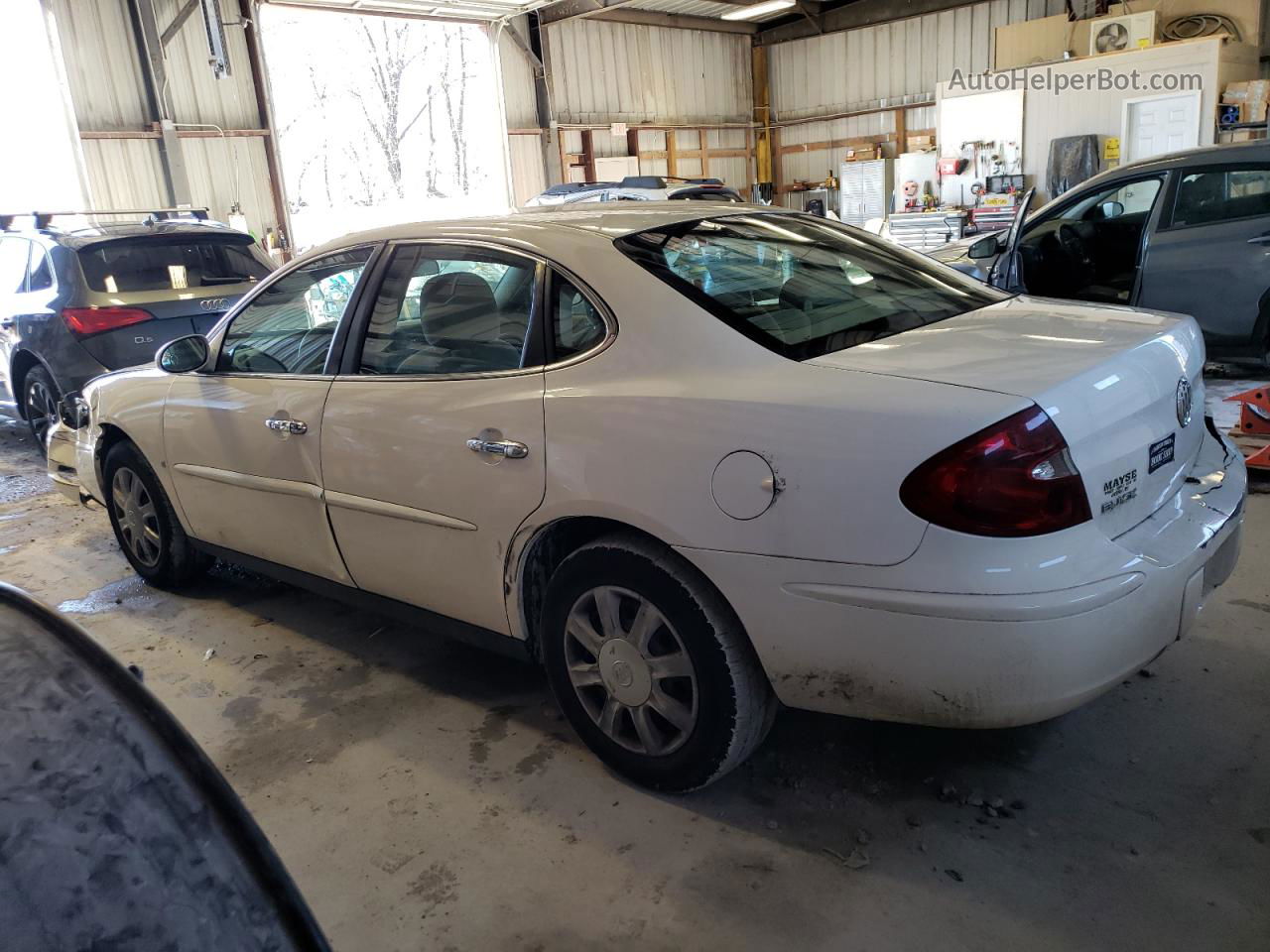 2007 Buick Lacrosse Cx White vin: 2G4WC582871193741