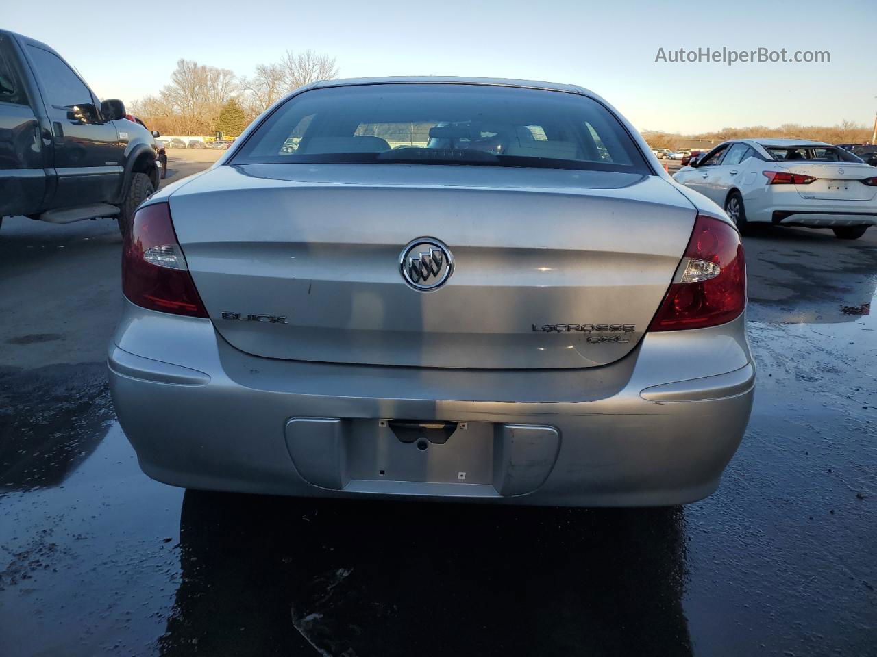 2007 Buick Lacrosse Cxl Silver vin: 2G4WD552271163247