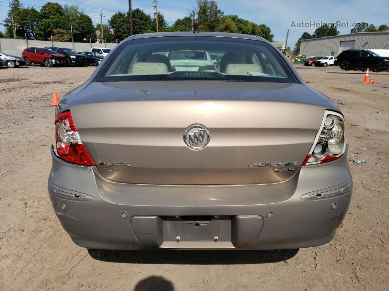 2007 Buick Lacrosse Cxl Gold vin: 2G4WD582771171131