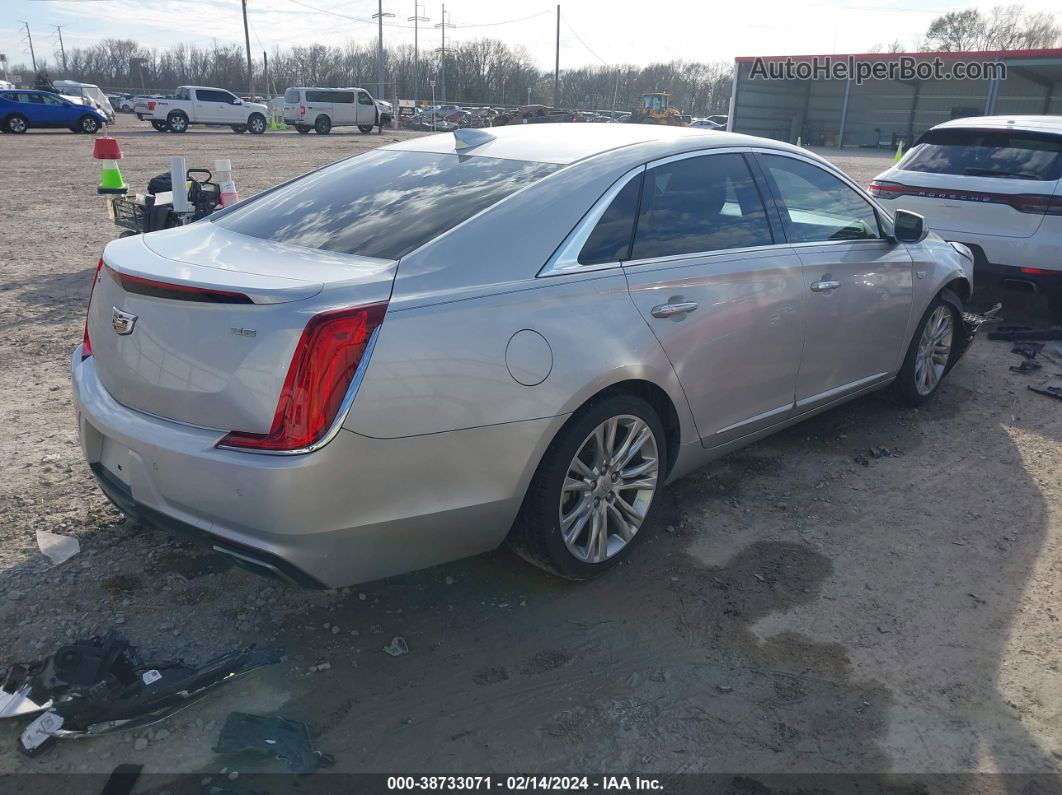 2019 Cadillac Xts Luxury Серебряный vin: 2G61M5S30K9111849