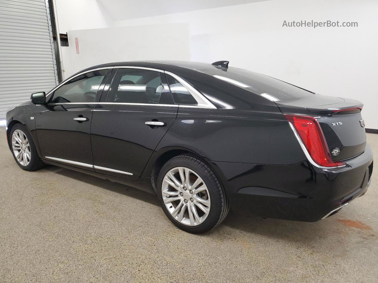 2019 Cadillac Xts Luxury Black vin: 2G61M5S30K9138050