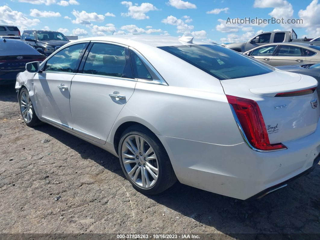 2019 Cadillac Xts Luxury White vin: 2G61M5S30K9138792