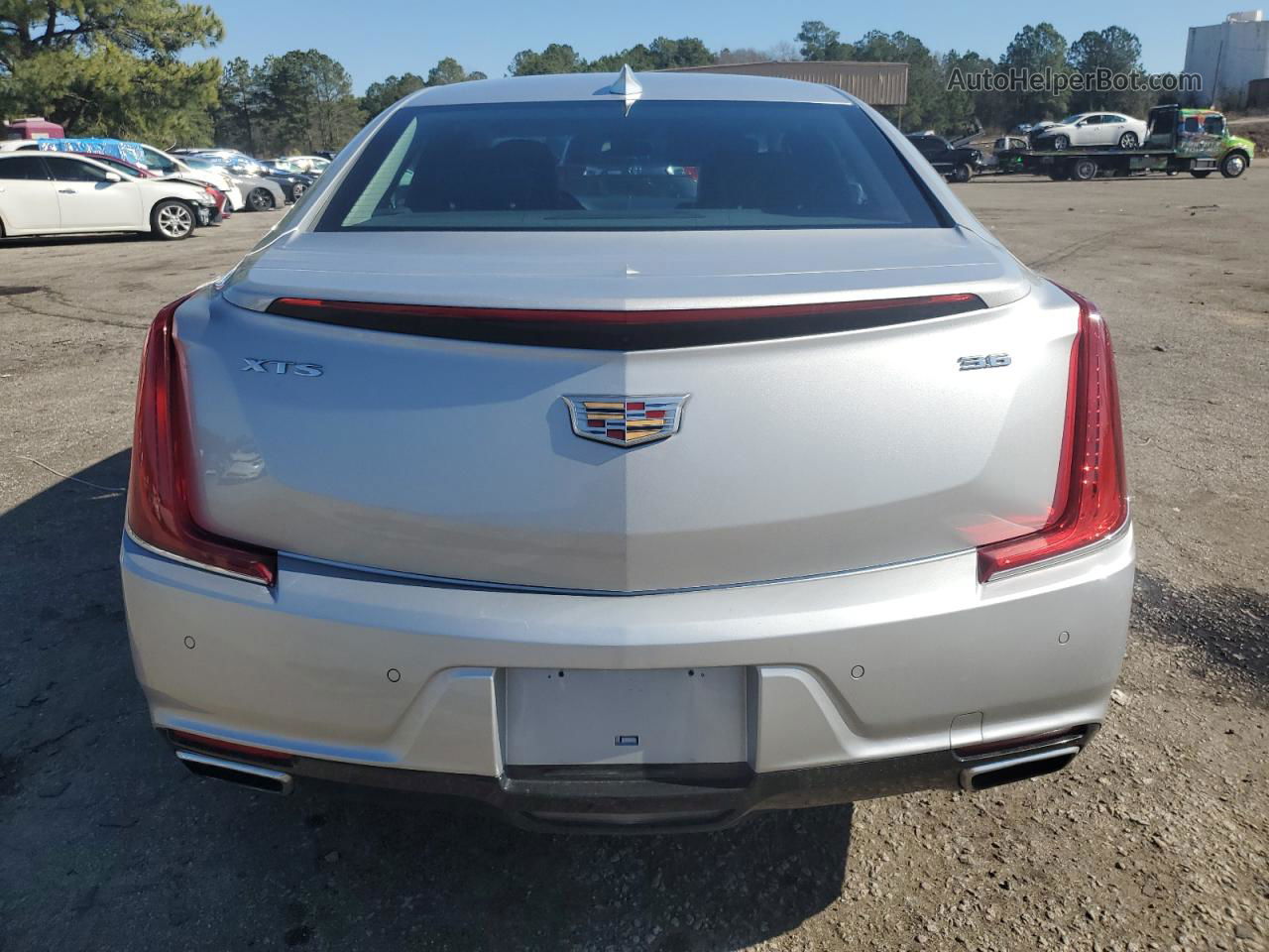 2019 Cadillac Xts Luxury Silver vin: 2G61M5S31K9117093