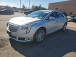 2019 Cadillac Xts Luxury Silver vin: 2G61M5S31K9117093