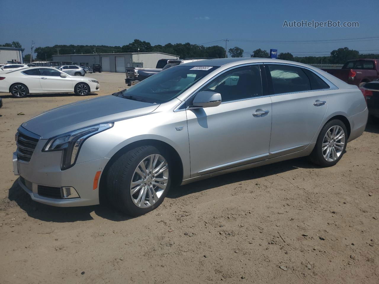 2019 Cadillac Xts Luxury Silver vin: 2G61M5S32K9113814