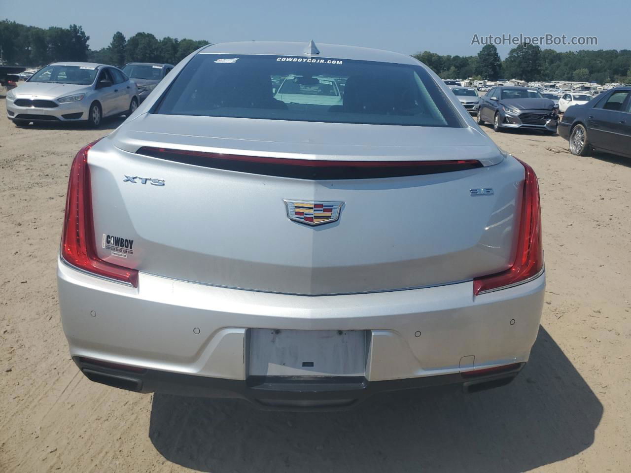 2019 Cadillac Xts Luxury Silver vin: 2G61M5S32K9113814