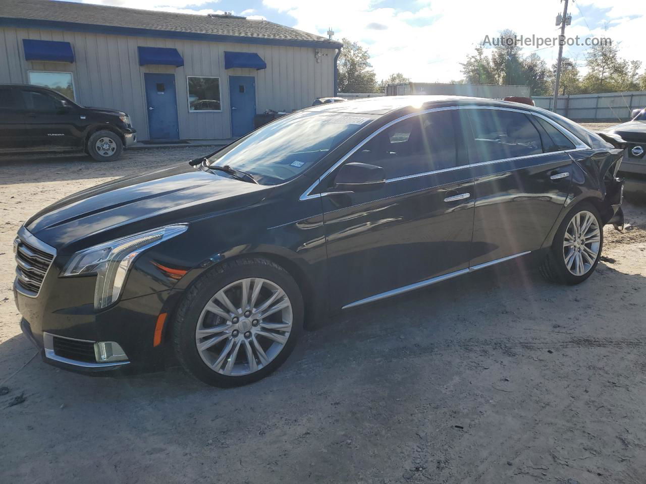 2019 Cadillac Xts Luxury Black vin: 2G61M5S32K9118009