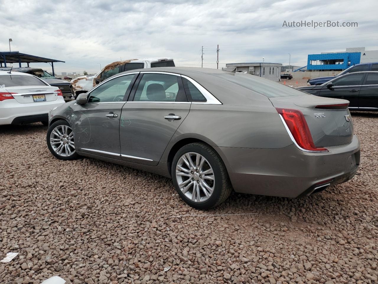 2019 Cadillac Xts Luxury Gray vin: 2G61M5S32K9119306