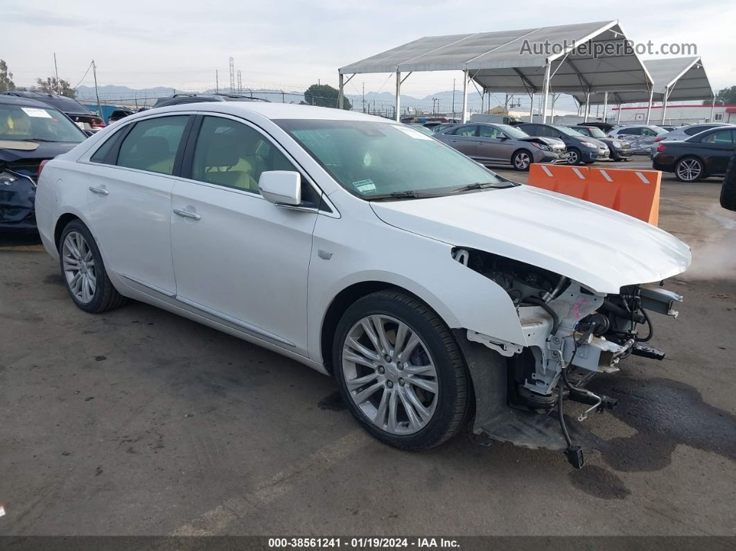 2019 Cadillac Xts Luxury White vin: 2G61M5S33K9129407