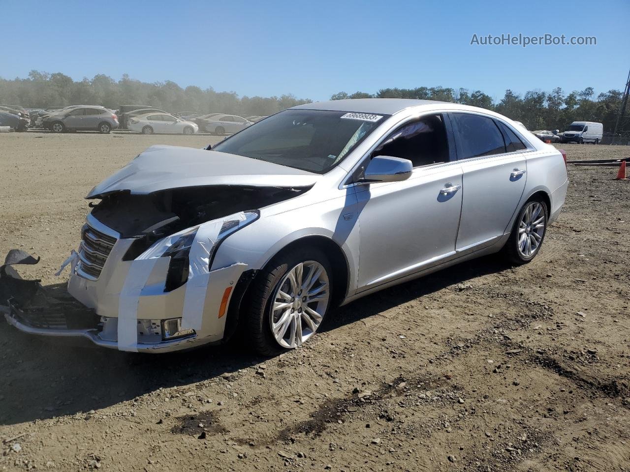 2019 Cadillac Xts Luxury Silver vin: 2G61M5S35K9132860