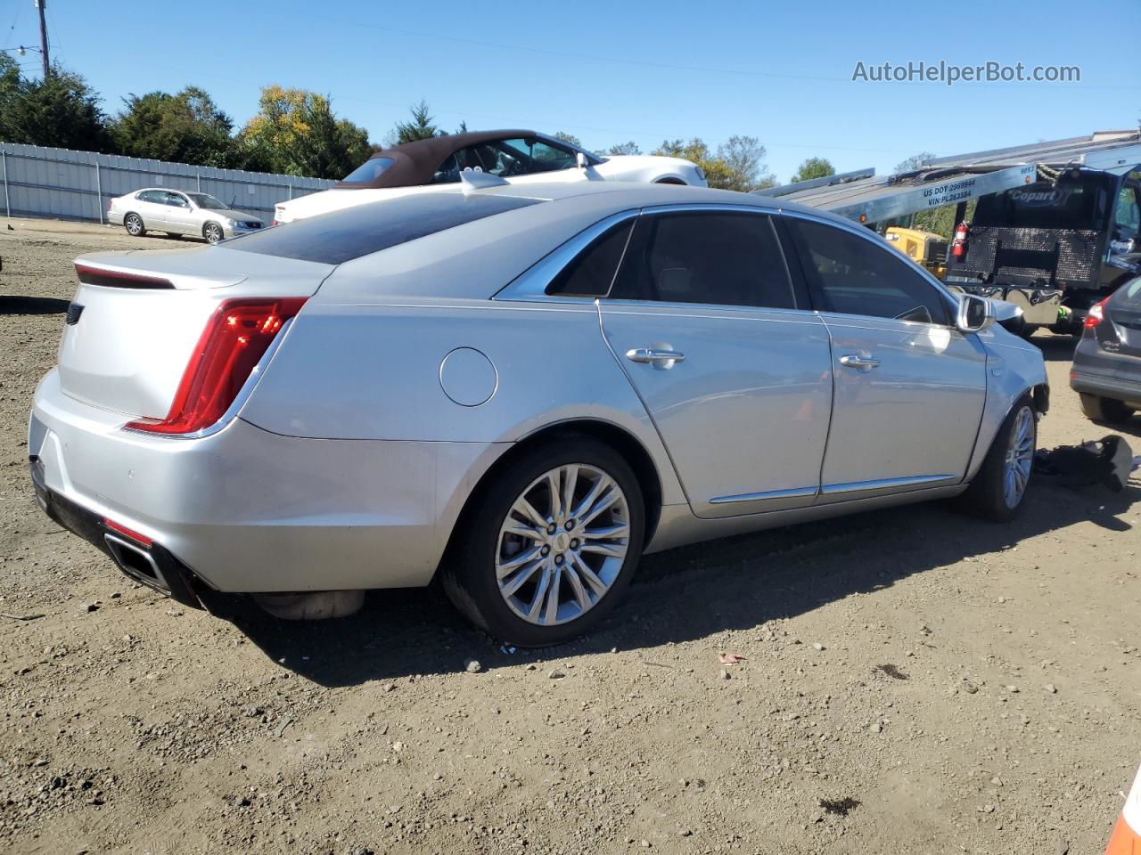 2019 Cadillac Xts Luxury Silver vin: 2G61M5S35K9132860