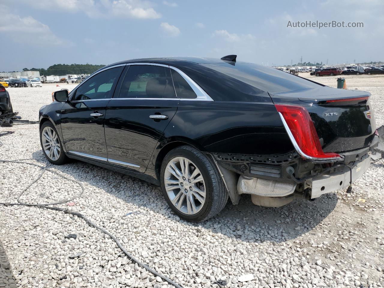 2019 Cadillac Xts Luxury Черный vin: 2G61M5S37K9118183