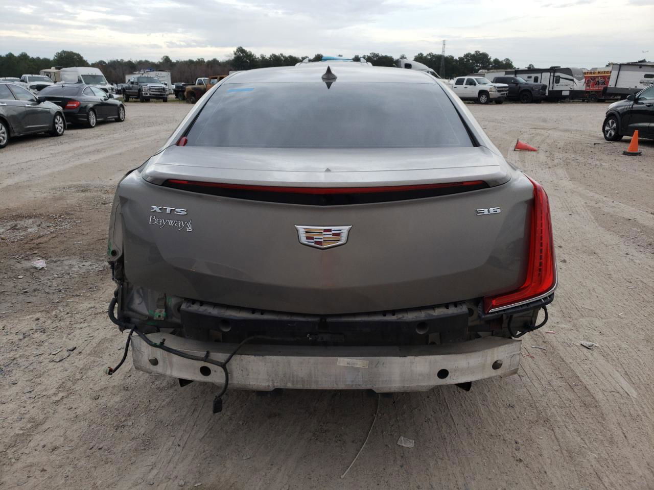 2019 Cadillac Xts Luxury Gray vin: 2G61M5S37K9135887