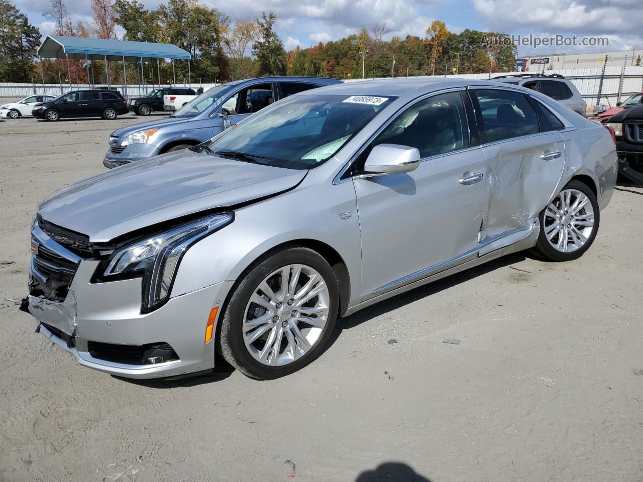 2019 Cadillac Xts Luxury Silver vin: 2G61M5S37K9149319