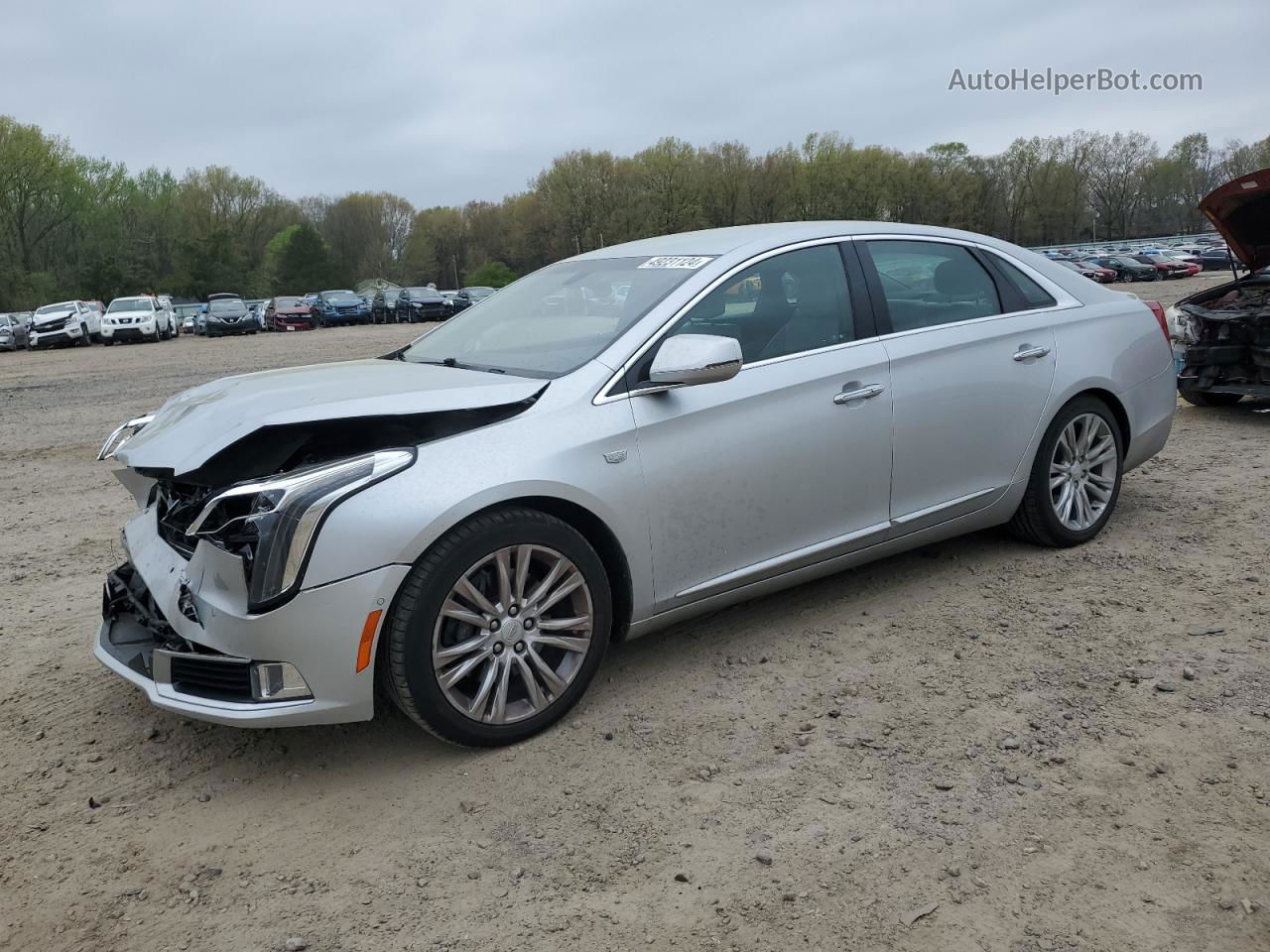 2019 Cadillac Xts Luxury Silver vin: 2G61M5S39K9113177