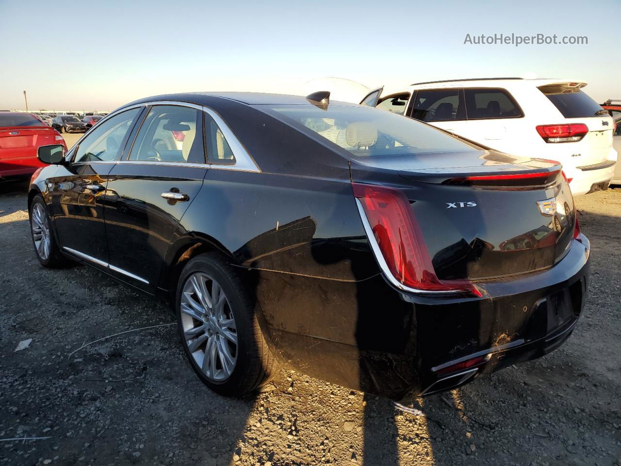 2019 Cadillac Xts Luxury Black vin: 2G61M5S39K9118363