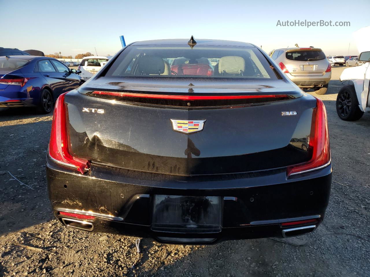 2019 Cadillac Xts Luxury Black vin: 2G61M5S39K9118363