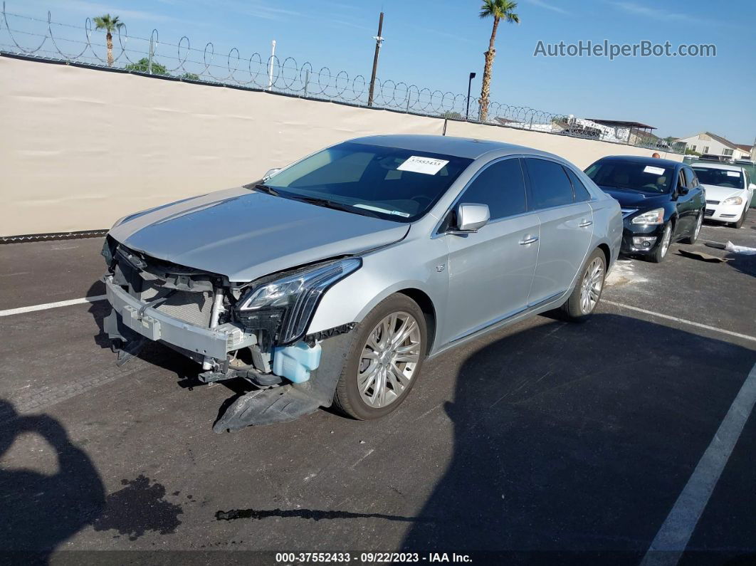 2019 Cadillac Xts Luxury Silver vin: 2G61M5S39K9125913