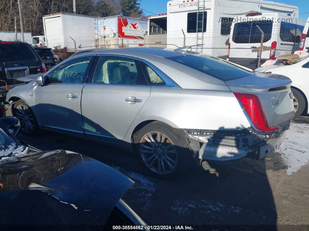 2019 Cadillac Xts Luxury Серебряный vin: 2G61M5S39K9128021