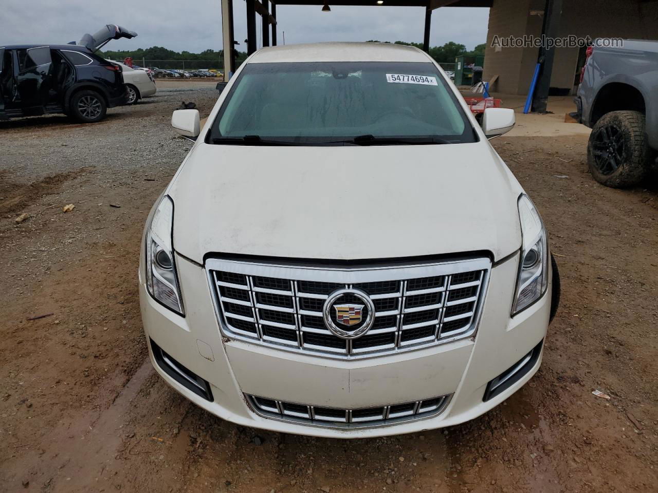 2013 Cadillac Xts  White vin: 2G61N5S35D9234241