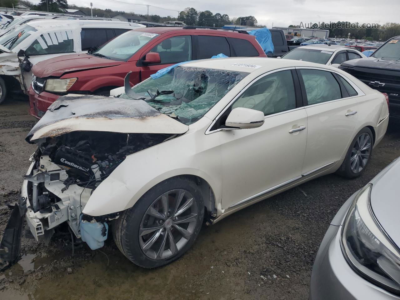 2013 Cadillac Xts  Silver vin: 2G61N5S36D9203192