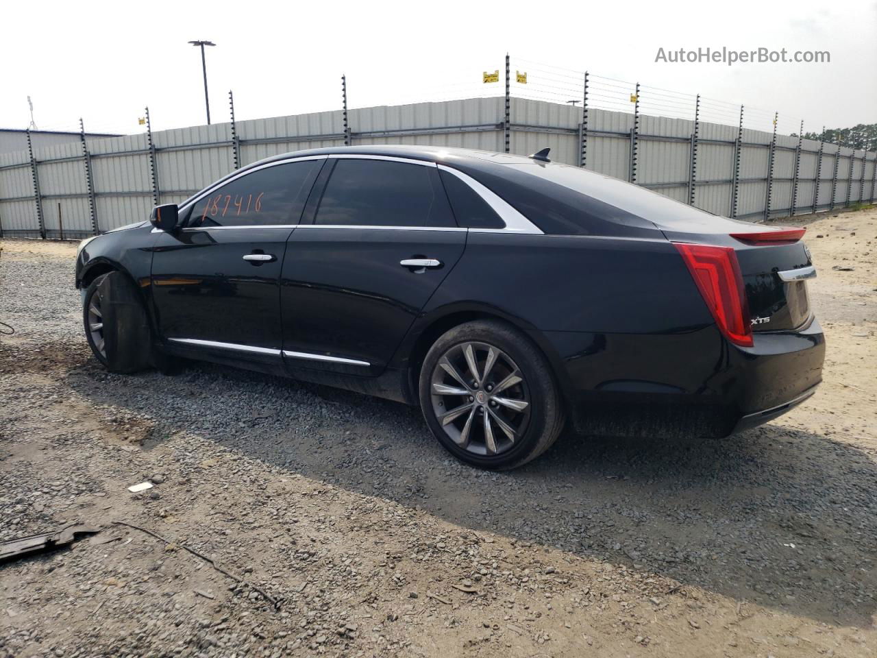 2013 Cadillac Xts  Black vin: 2G61N5S38D9115521