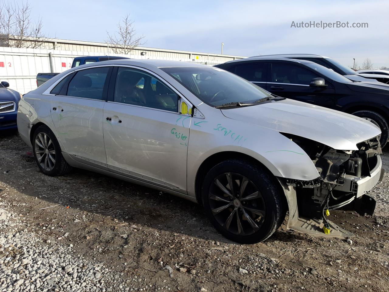 2013 Cadillac Xts  Silver vin: 2G61N5S38D9121268