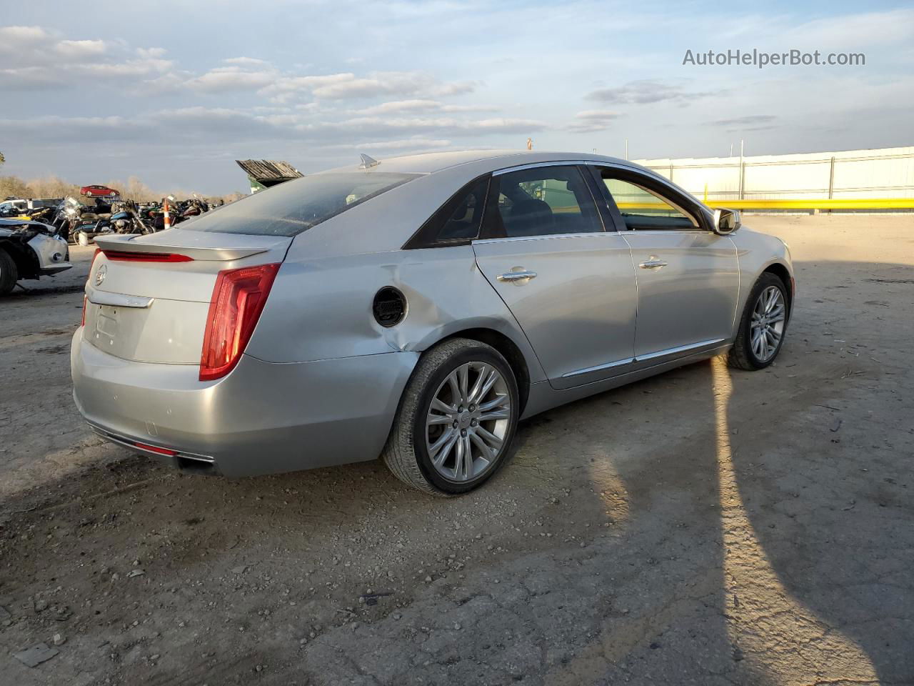 2013 Cadillac Xts  Серебряный vin: 2G61N5S3XD9118257