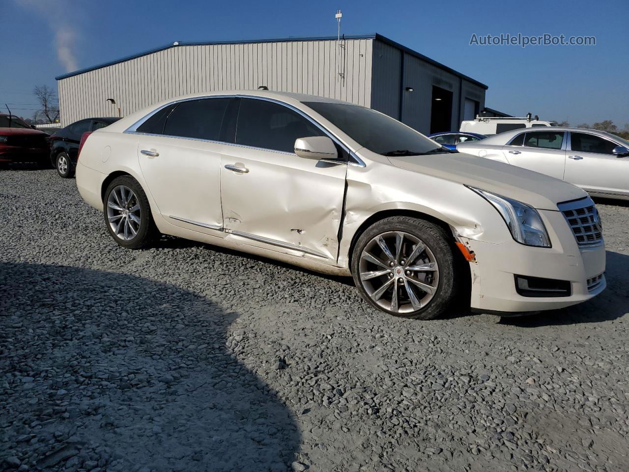 2013 Cadillac Xts  Бежевый vin: 2G61N5S3XD9136984