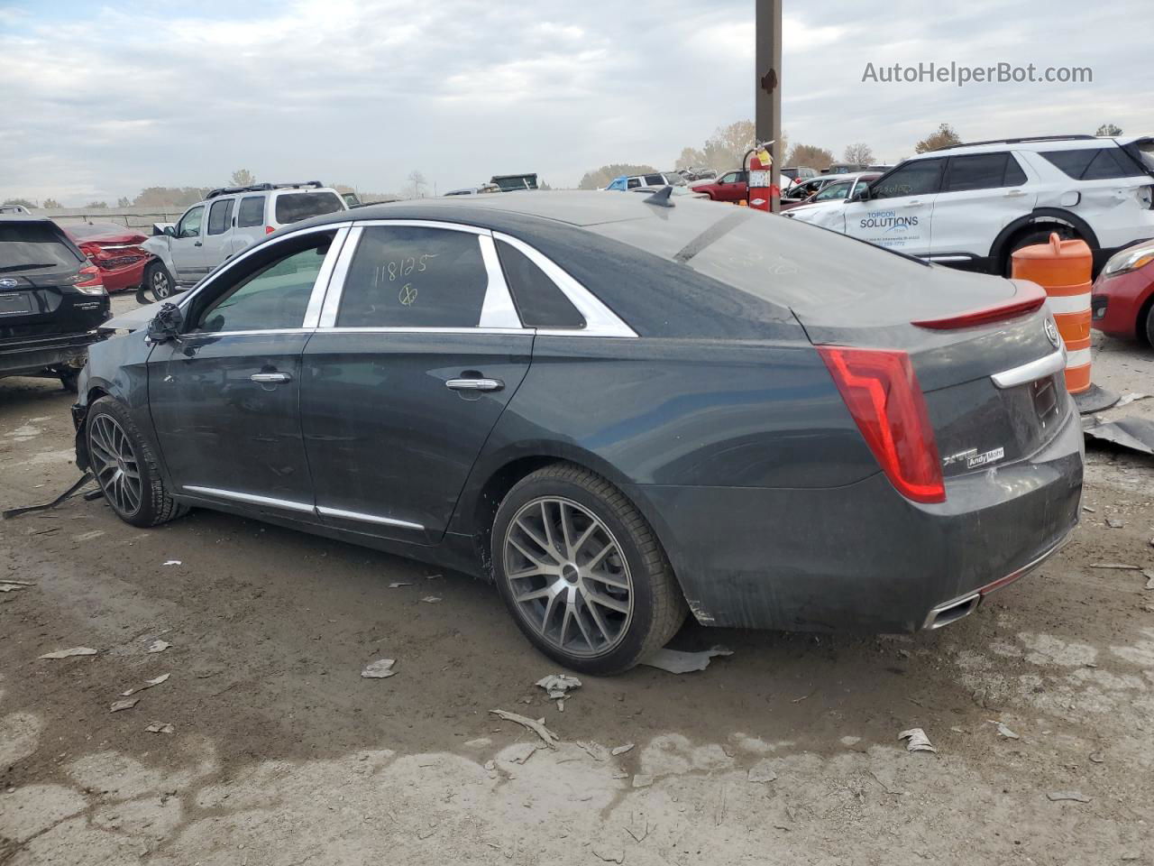 2013 Cadillac Xts Luxury Collection Черный vin: 2G61P5S31D9118125