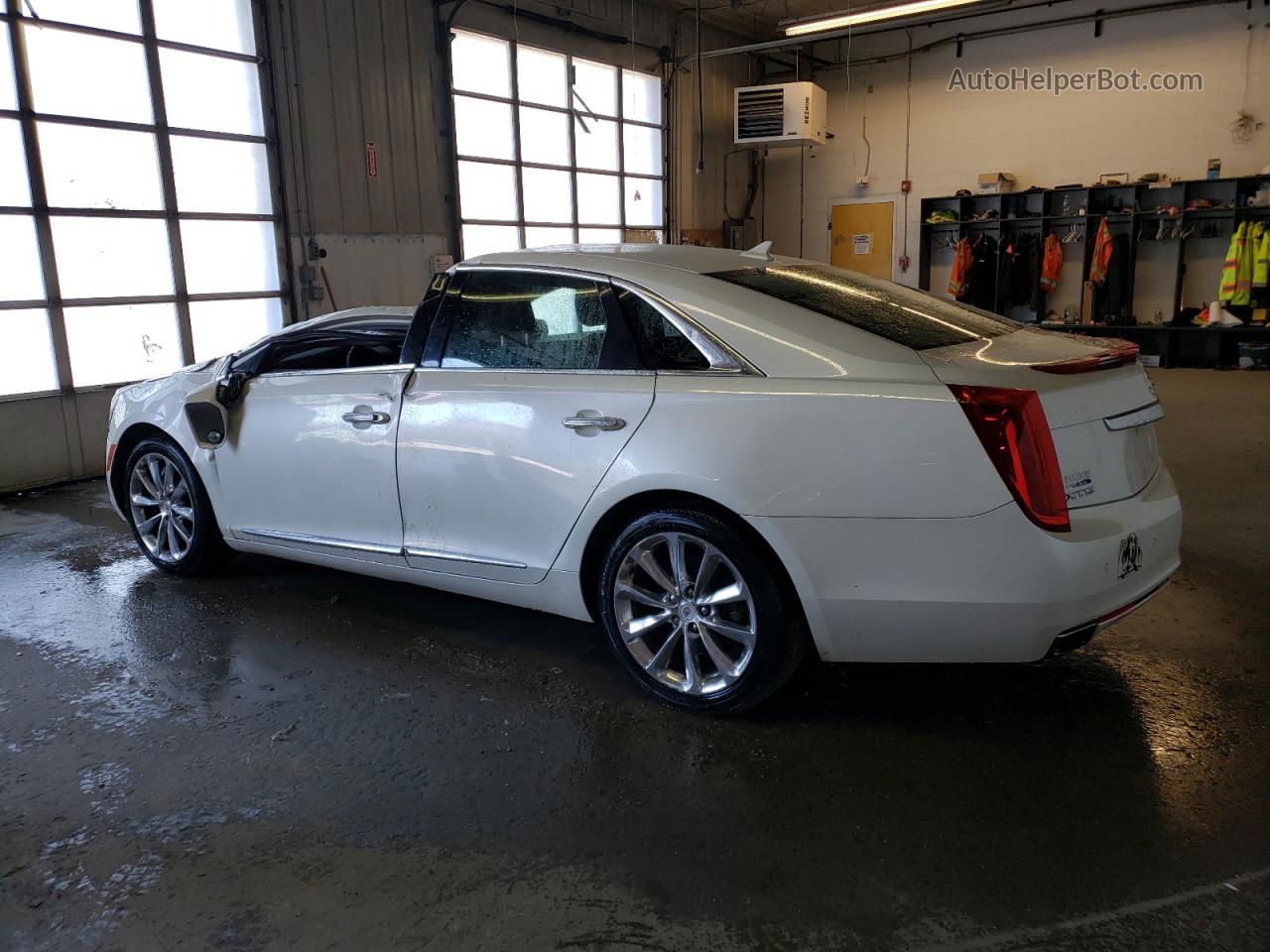 2013 Cadillac Xts Luxury Collection Cream vin: 2G61P5S36D9134563