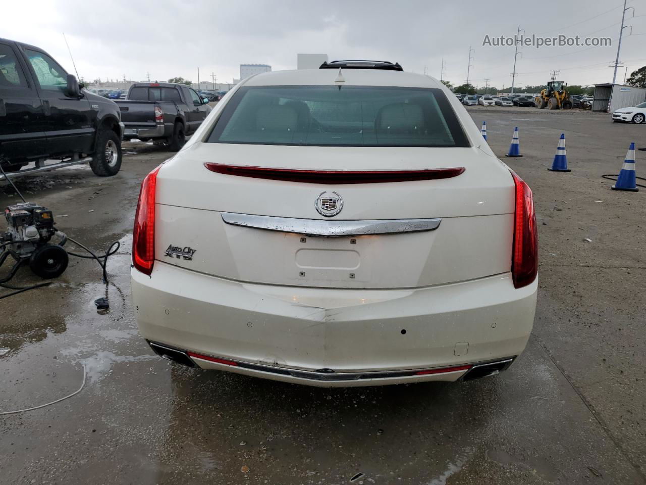 2013 Cadillac Xts Premium Collection Кремовый vin: 2G61S5S30D9102500