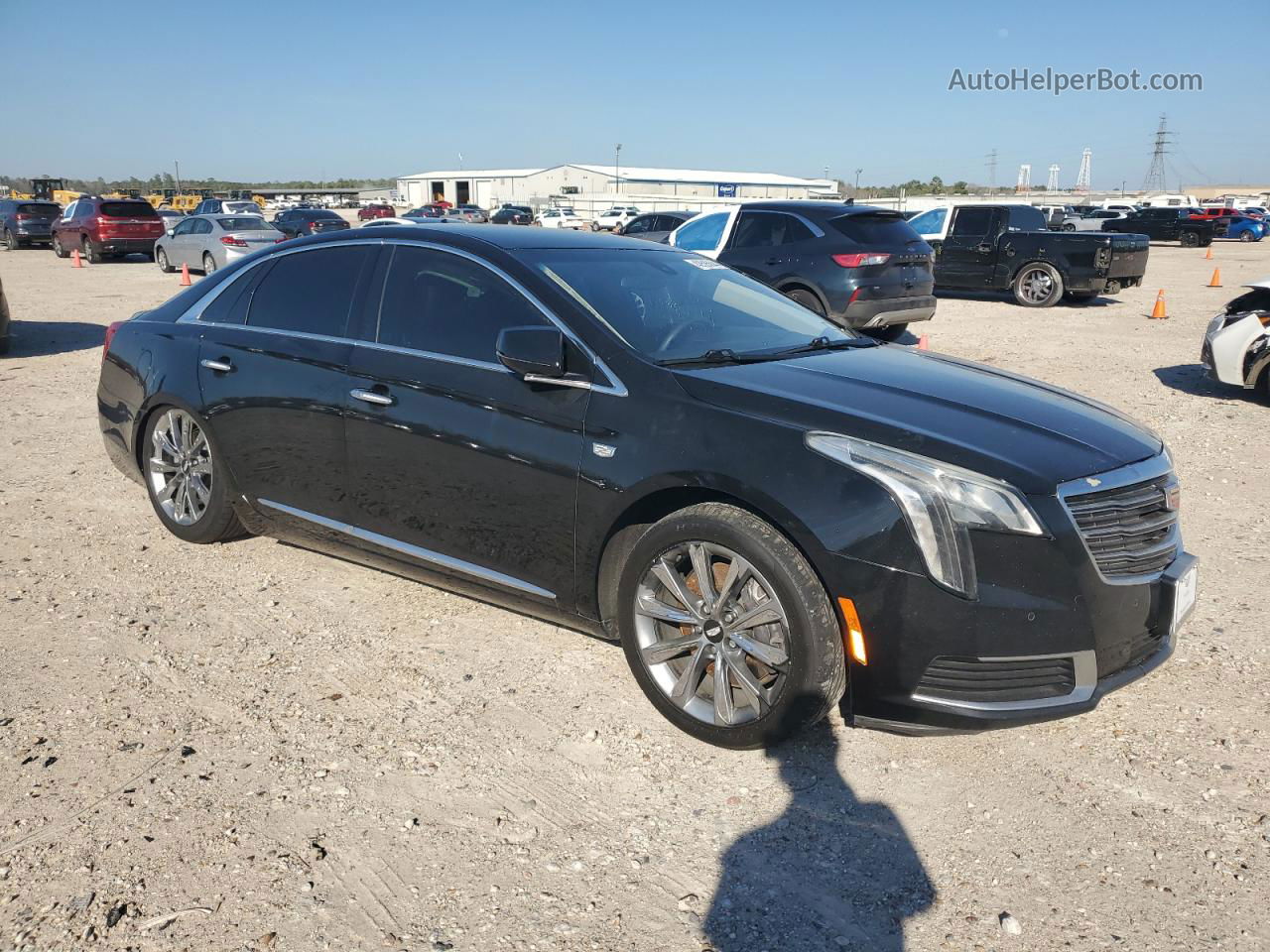 2019 Cadillac Xts  Black vin: 2G61U5S35K9102399