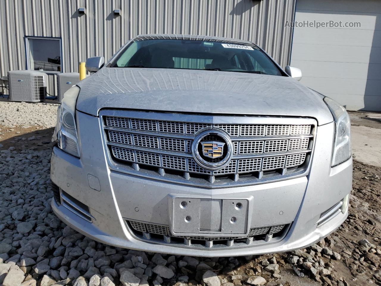 2013 Cadillac Xts Platinum Silver vin: 2G61V5S32D9100304