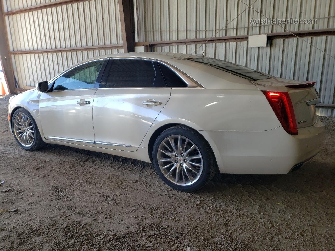 2013 Cadillac Xts Platinum Белый vin: 2G61V5S32D9140656