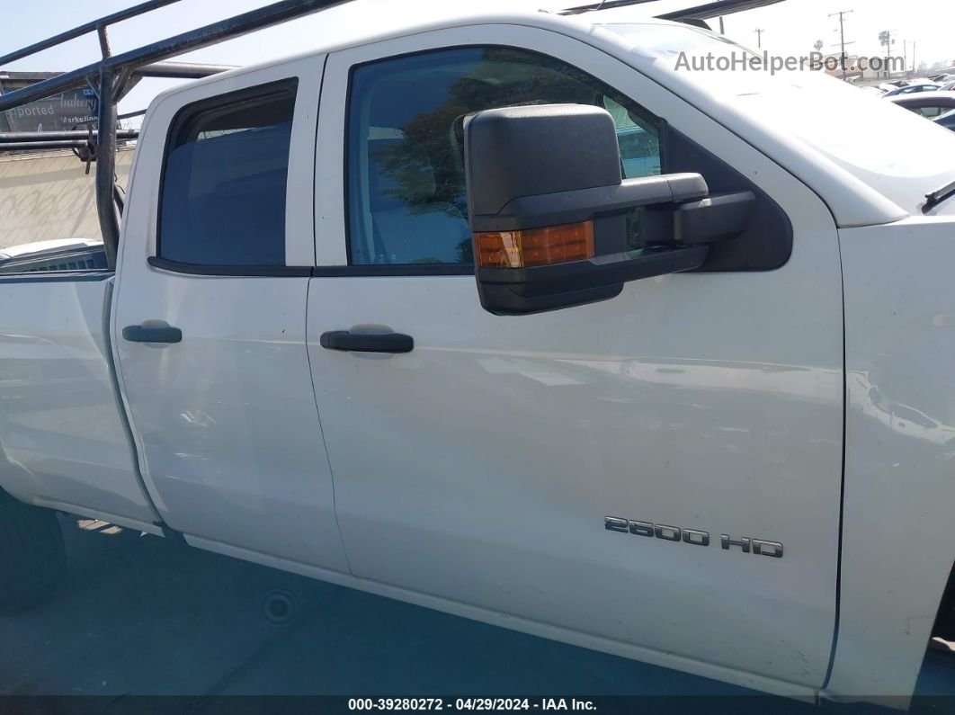 2019 Chevrolet Silverado 2500hd Wt White vin: 2GC2CREG8K1135809