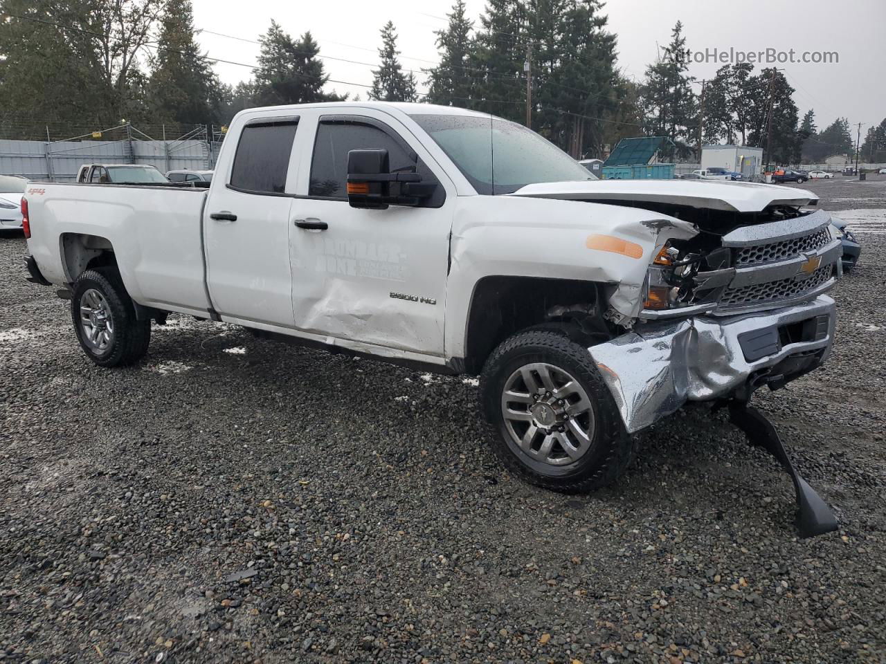 2019 Chevrolet Silverado K2500 Heavy Duty White vin: 2GC2KREG2K1114246