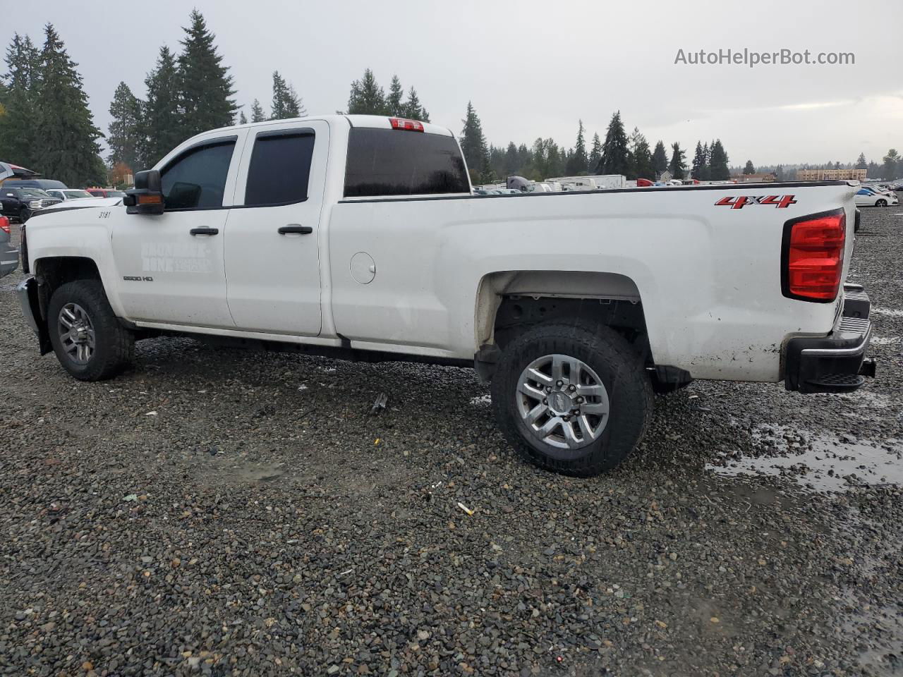 2019 Chevrolet Silverado K2500 Heavy Duty White vin: 2GC2KREG2K1114246