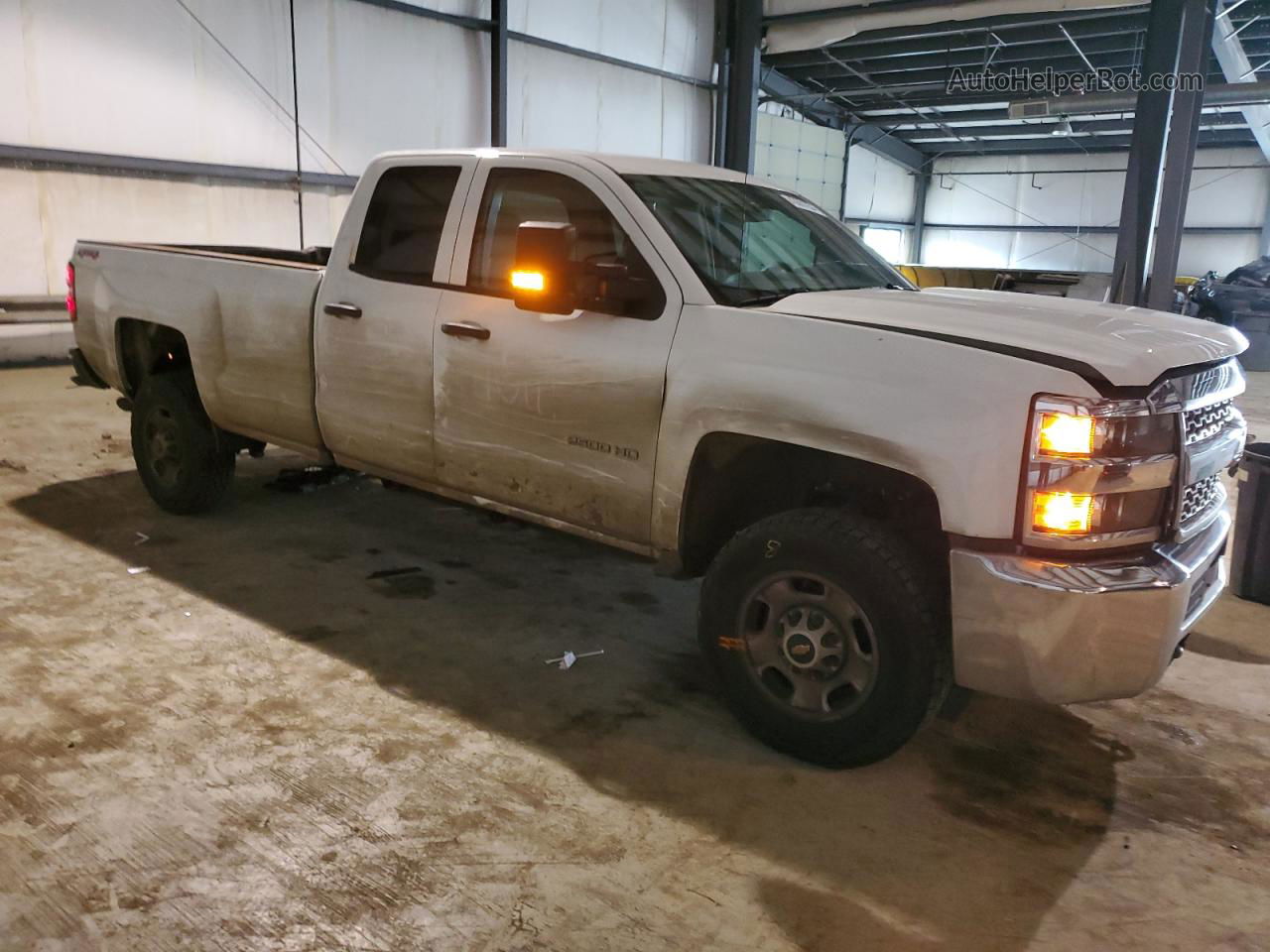 2019 Chevrolet Silverado K2500 Heavy Duty White vin: 2GC2KREGXK1244887