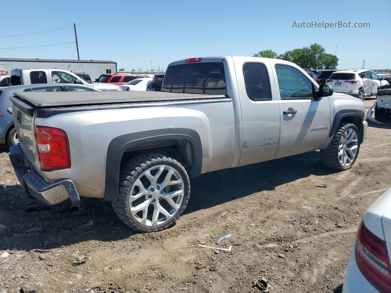 2008 Chevrolet Silverado C1500 Beige vin: 2GCEC19C181213846