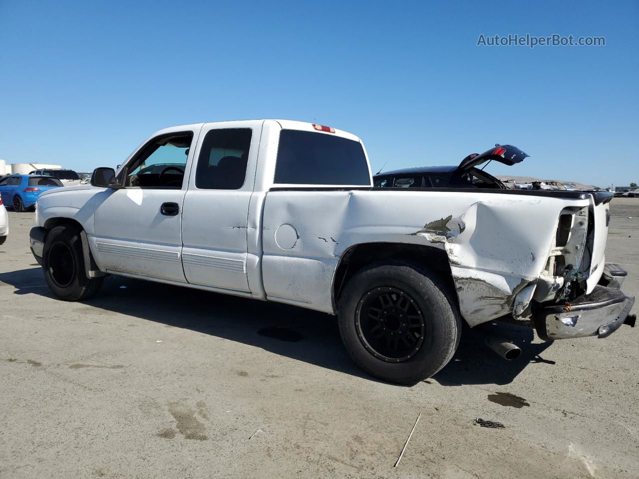 2003 Chevrolet Silverado C1500 White vin: 2GCEC19T031144480