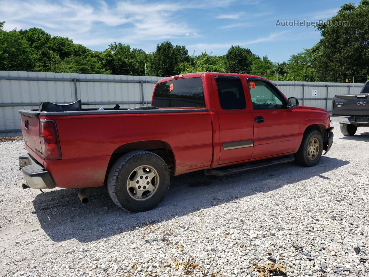 2003 Chevrolet Silverado C1500 Red vin: 2GCEC19T531168385