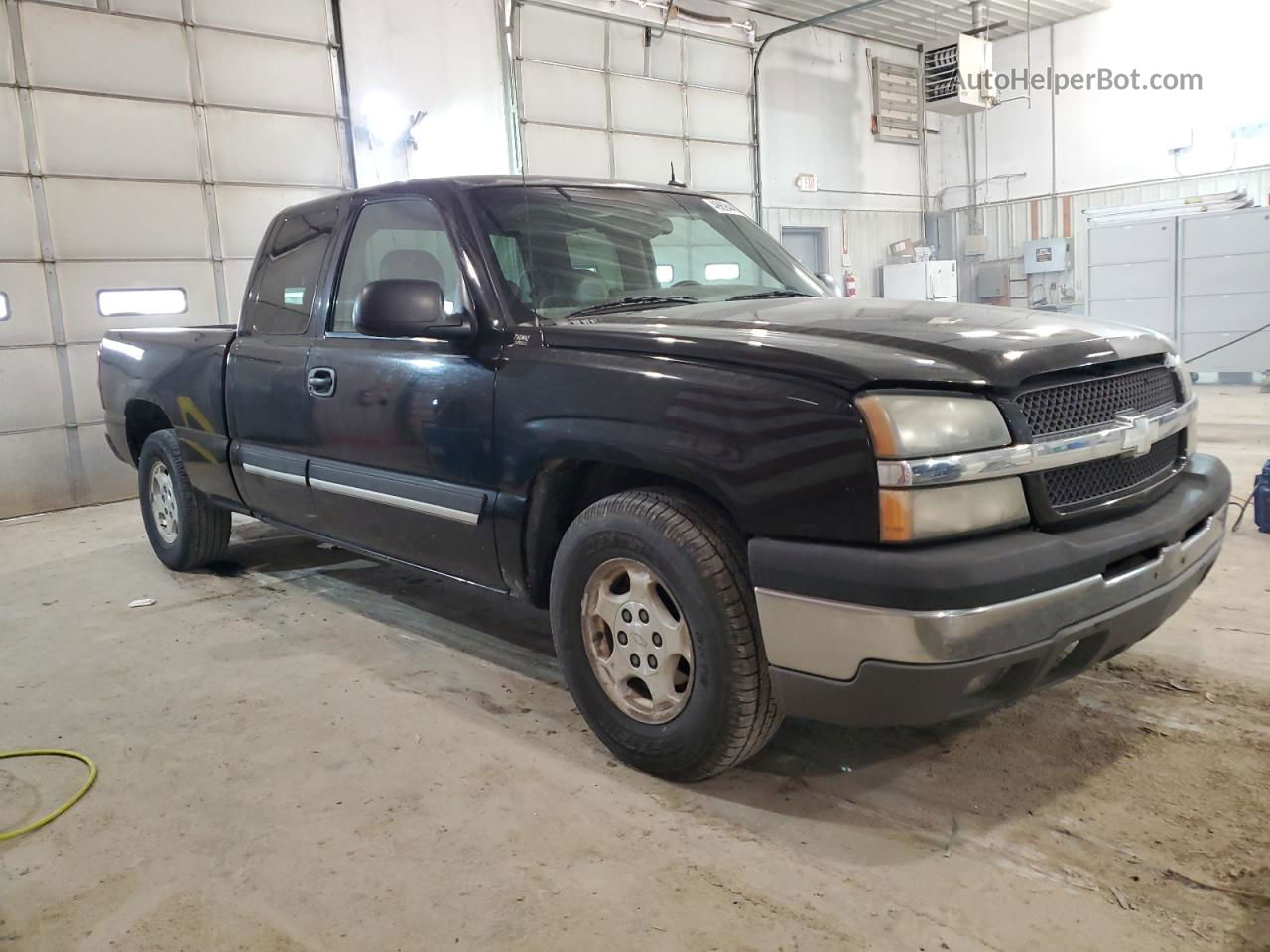 2003 Chevrolet Silverado C1500 Black vin: 2GCEC19T831160345