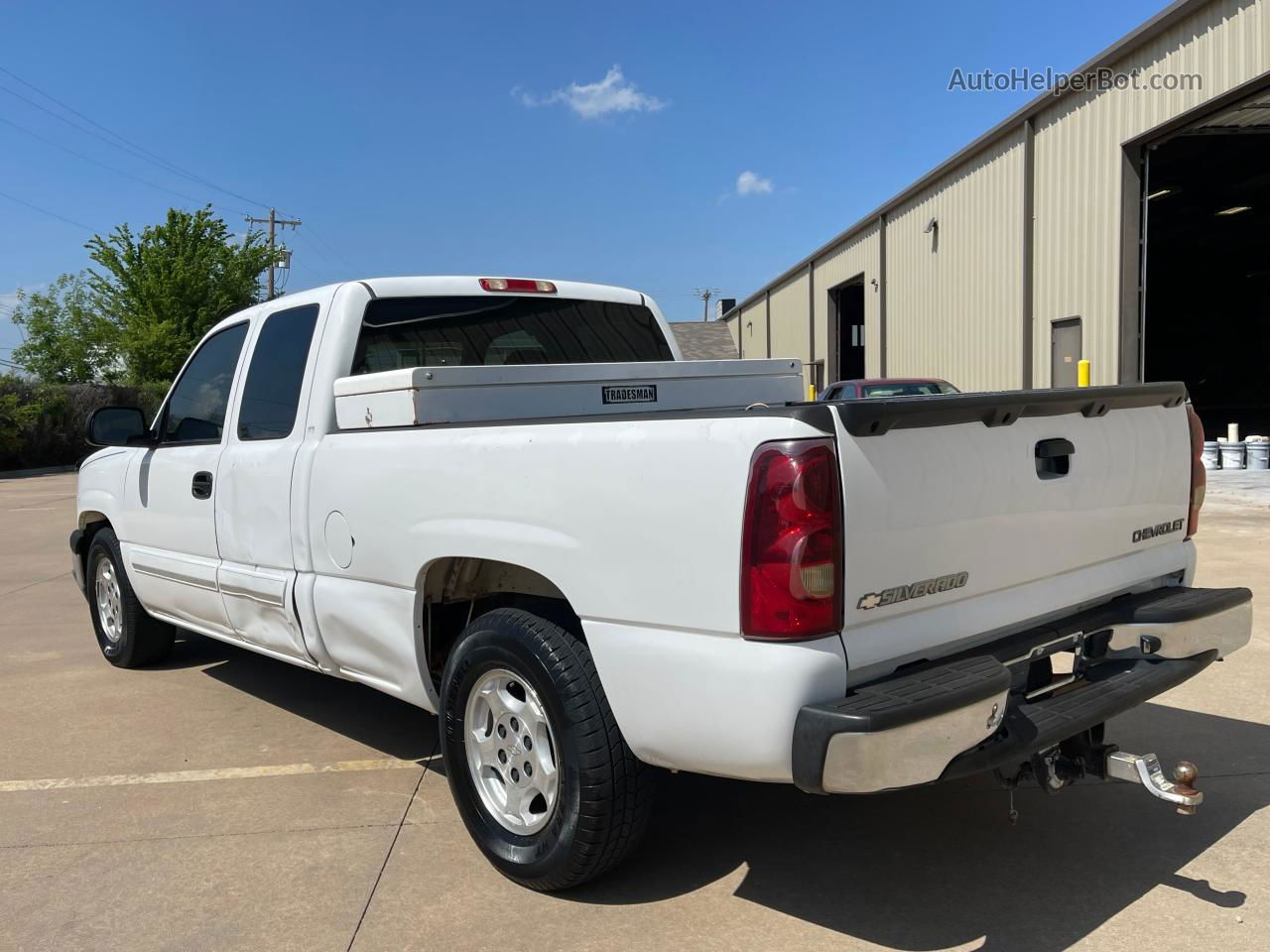 2003 Chevrolet Silverado C1500 White vin: 2GCEC19T931308342