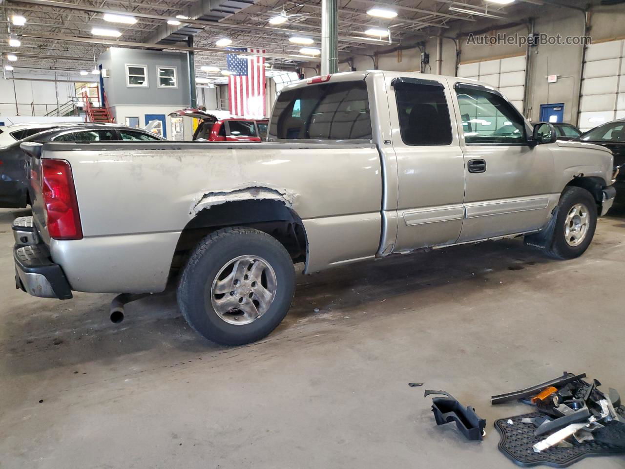 2003 Chevrolet Silverado C1500 Gray vin: 2GCEC19TX31391196