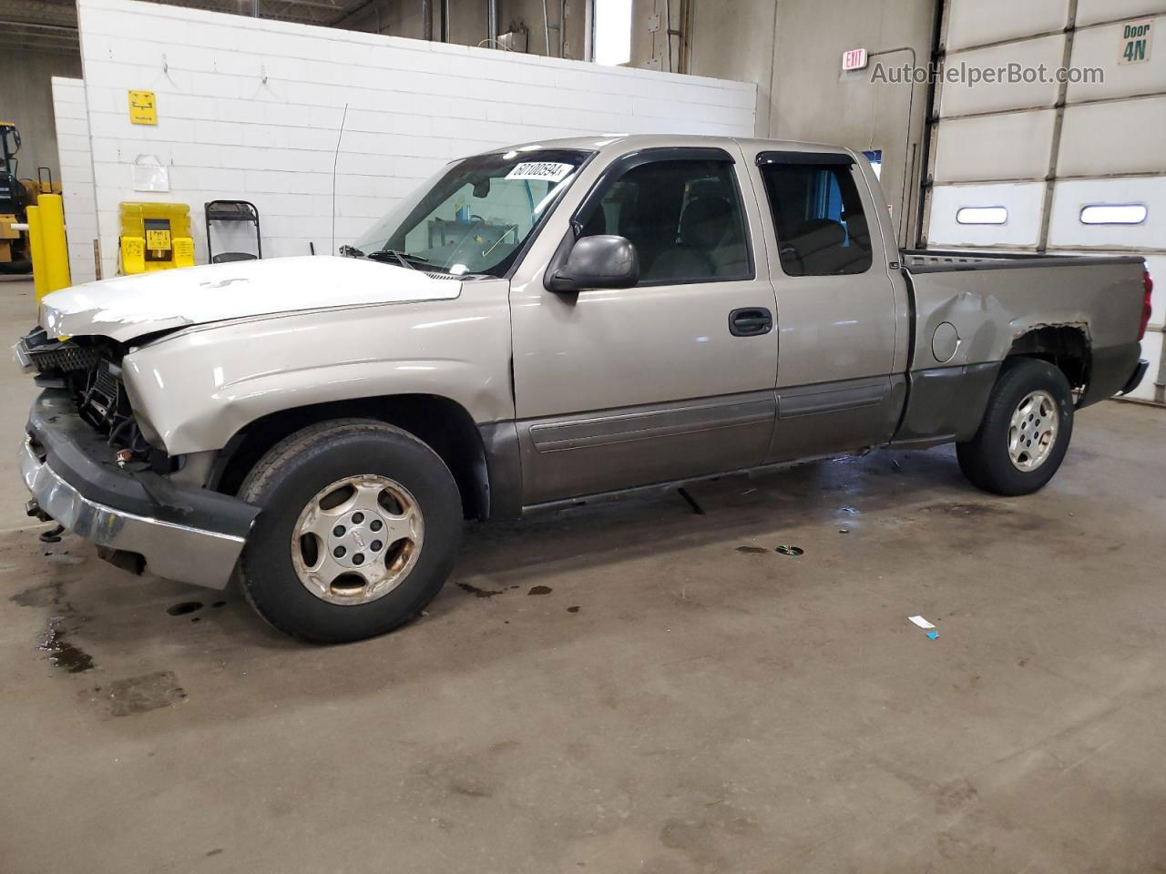 2003 Chevrolet Silverado C1500 Gray vin: 2GCEC19TX31391196