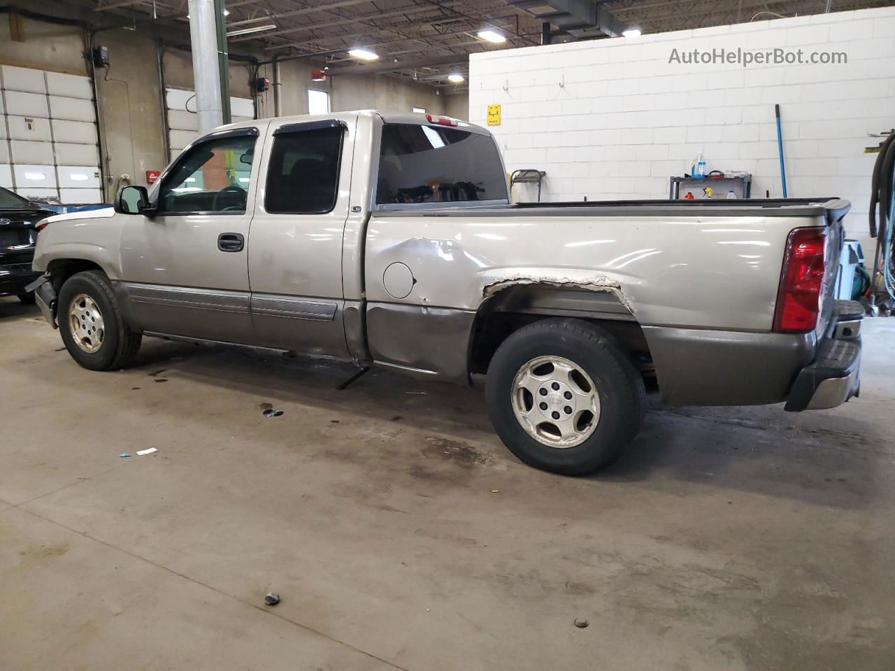 2003 Chevrolet Silverado C1500 Gray vin: 2GCEC19TX31391196