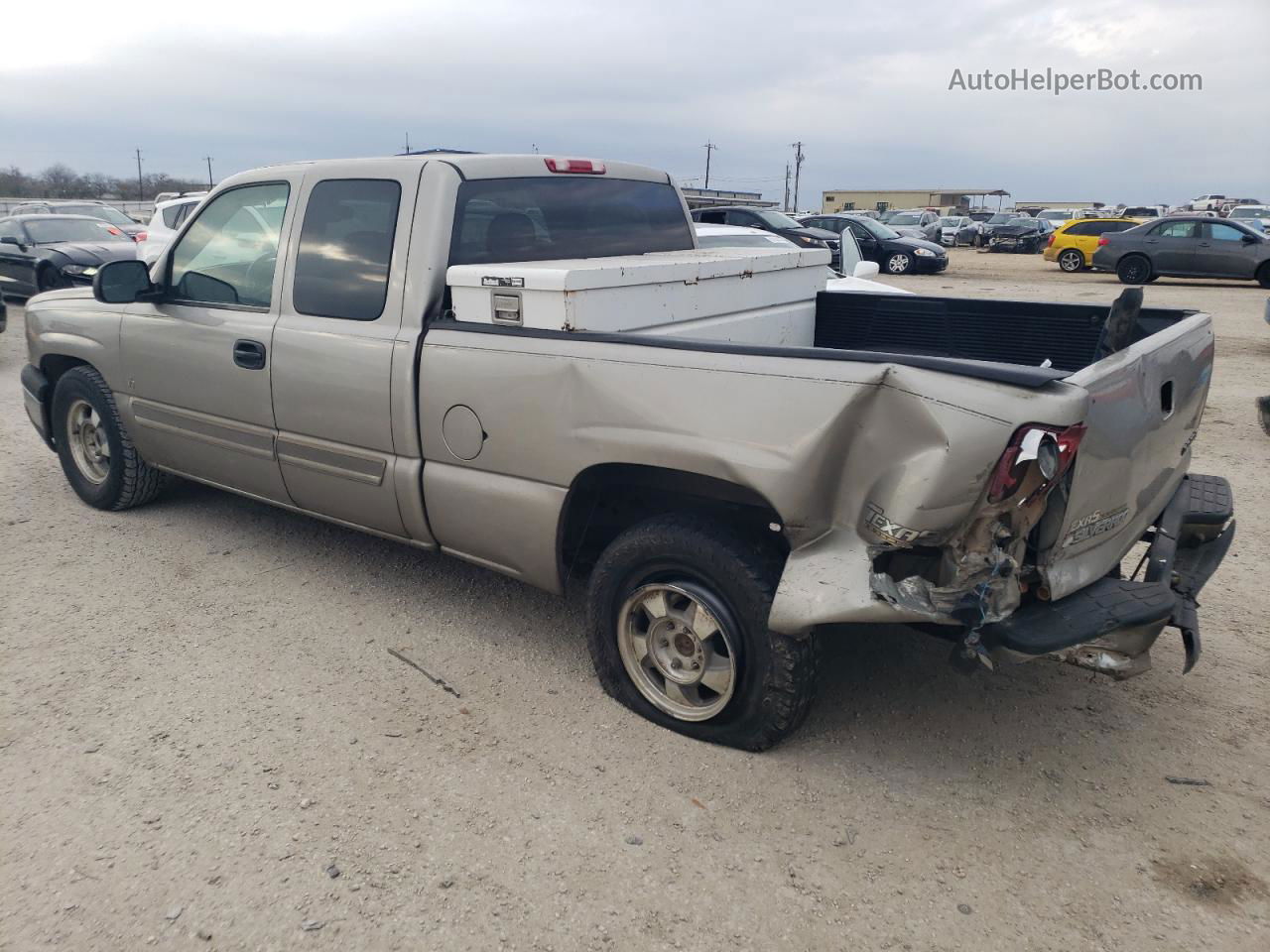 2003 Chevrolet Silverado C1500 Beige vin: 2GCEC19V331325946