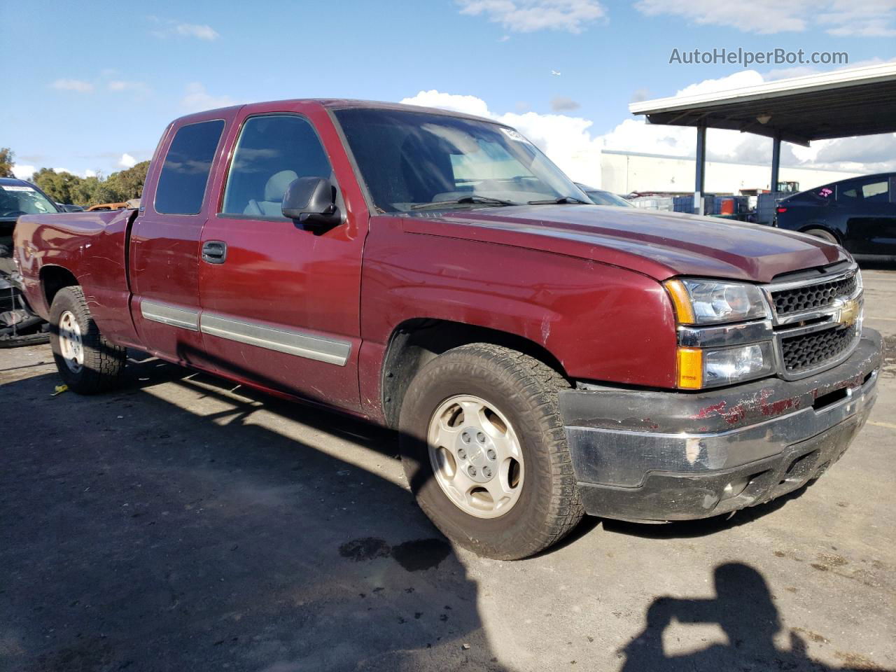 2003 Chevrolet Silverado C1500 Red vin: 2GCEC19V331367257