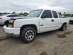 2003 Chevrolet Silverado C1500 White vin: 2GCEC19V931194599